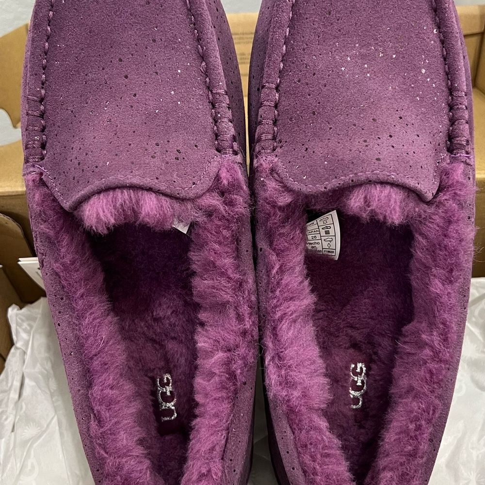 UGG Women's Ansley Metallic Spot Slippers